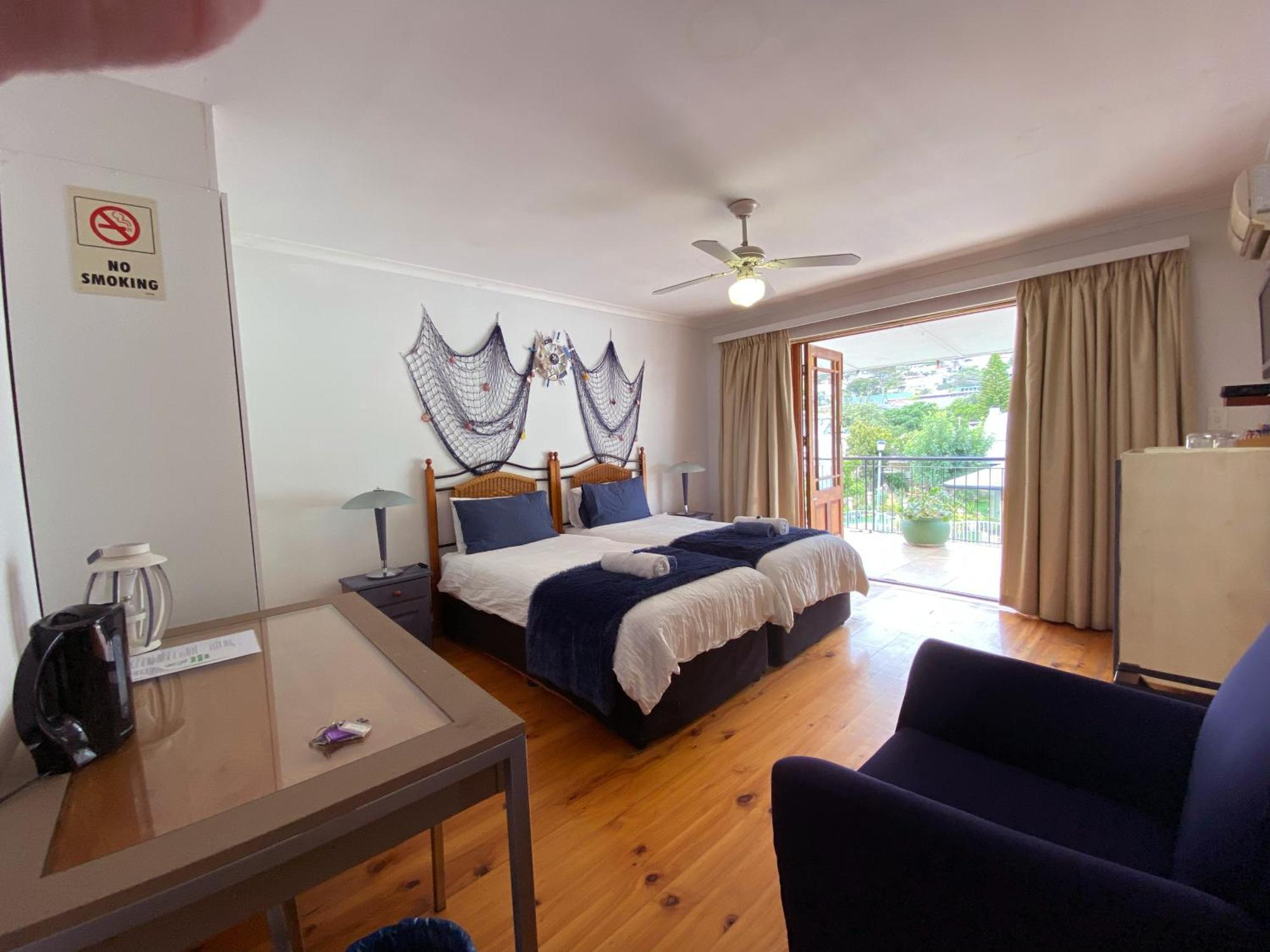 Le Bay Lodge กอร์ดอนส์เบย์ ภายนอก รูปภาพ